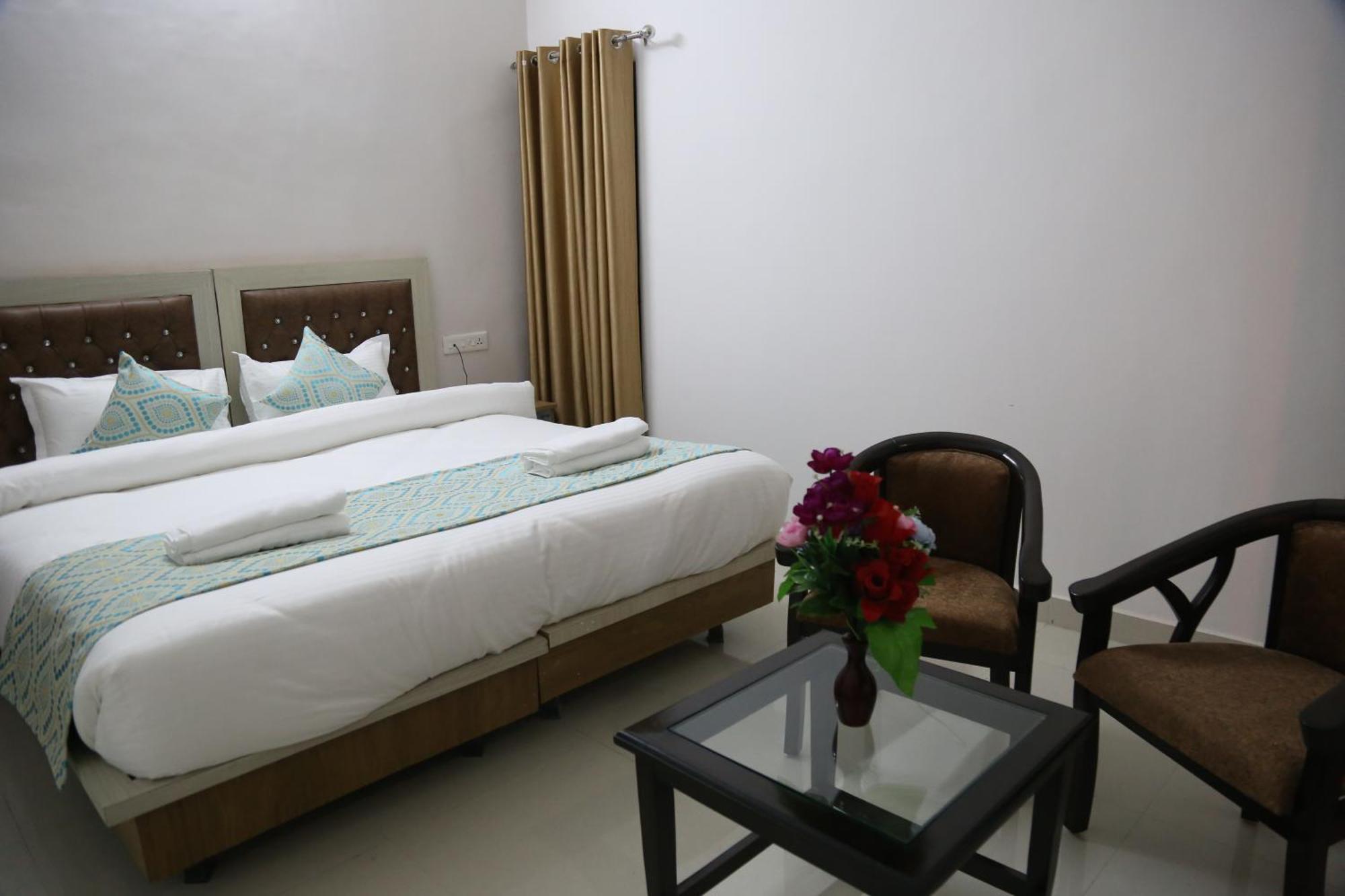 Hotel Yog Tapovan Rishīkesh Buitenkant foto