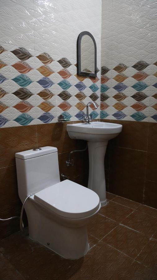 Hotel Yog Tapovan Rishīkesh Buitenkant foto